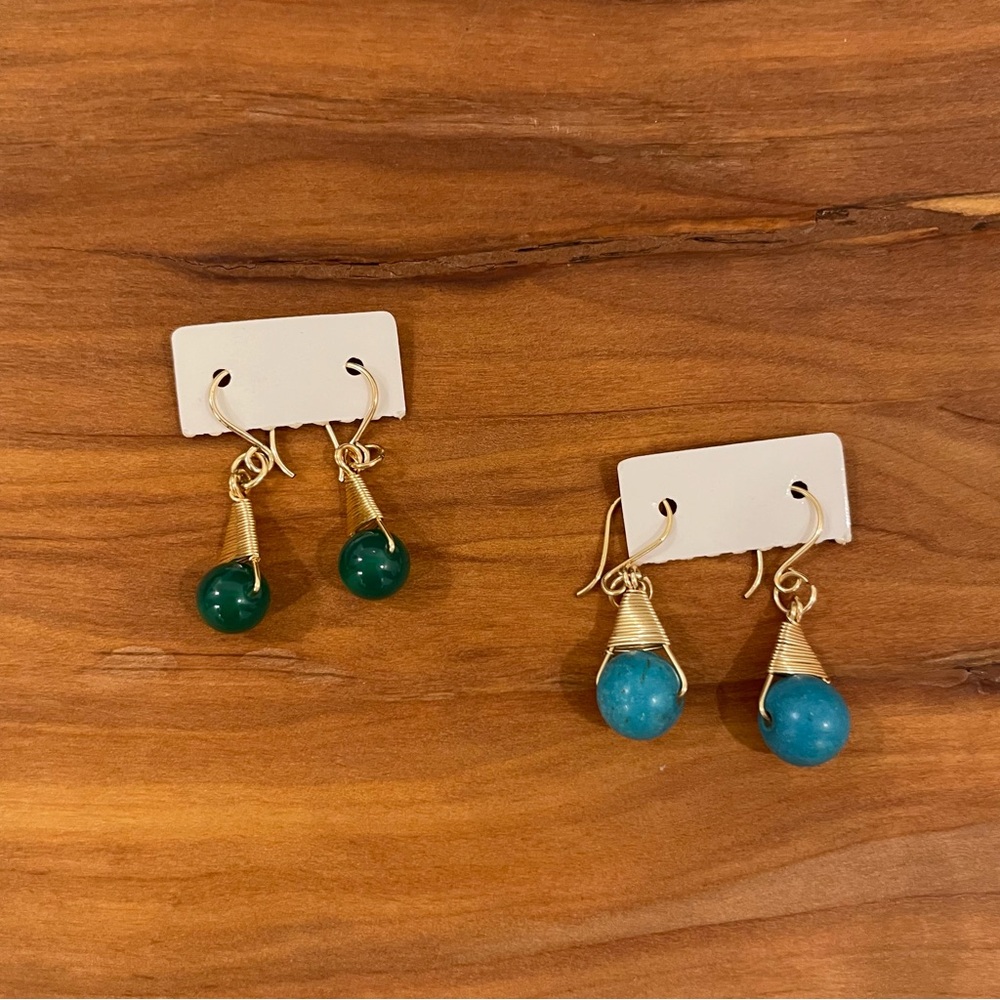 New Very Pretty Gold Tone Dangling Earrings One Blue Pair and One Green Pair